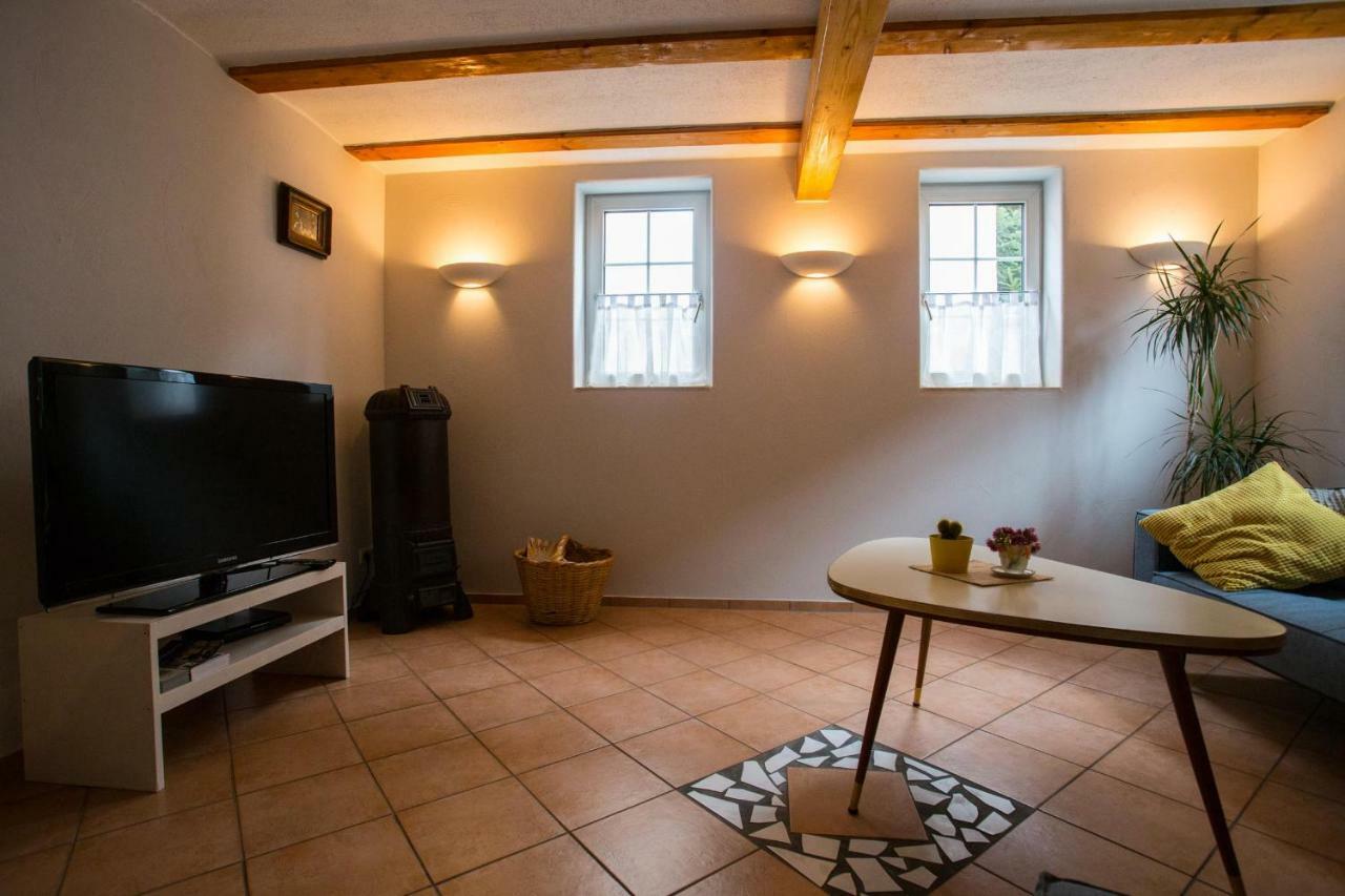 Apartment Historic Farmhouse In